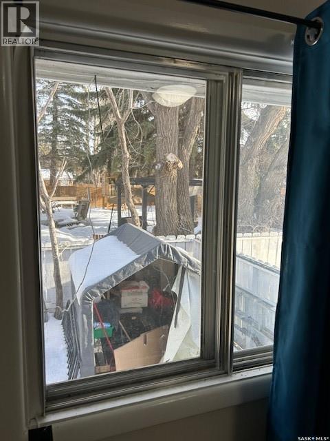 A And B 402 Ash Street E, Saskatoon, Saskatchewan  S7J 0K5 - Photo 14 - SK027887