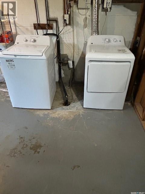 A And B 402 Ash Street E, Saskatoon, Saskatchewan  S7J 0K5 - Photo 43 - SK027887