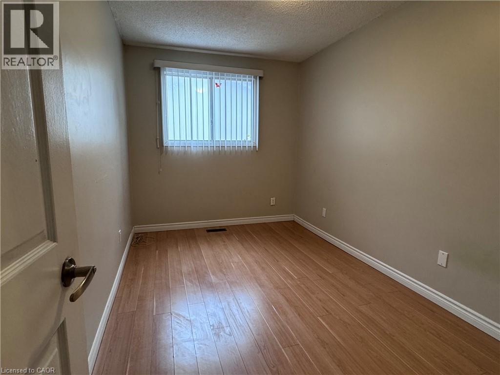 168 Millwood Crescent Unit# Main, Kitchener, Ontario  N2P 1M4 - Photo 8 - 40802753