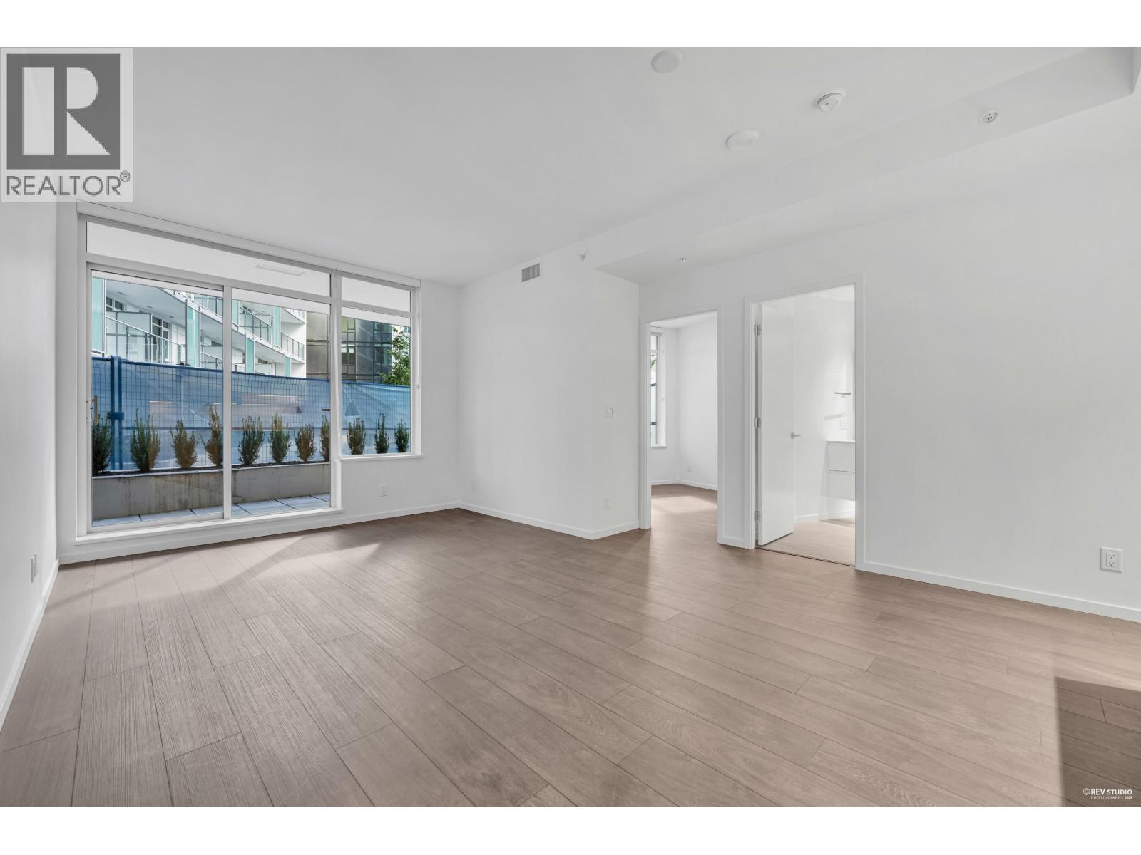 439 6500 Minoru Boulevard, Richmond, British Columbia  V6Y 0N2 - Photo 15 - R3085835