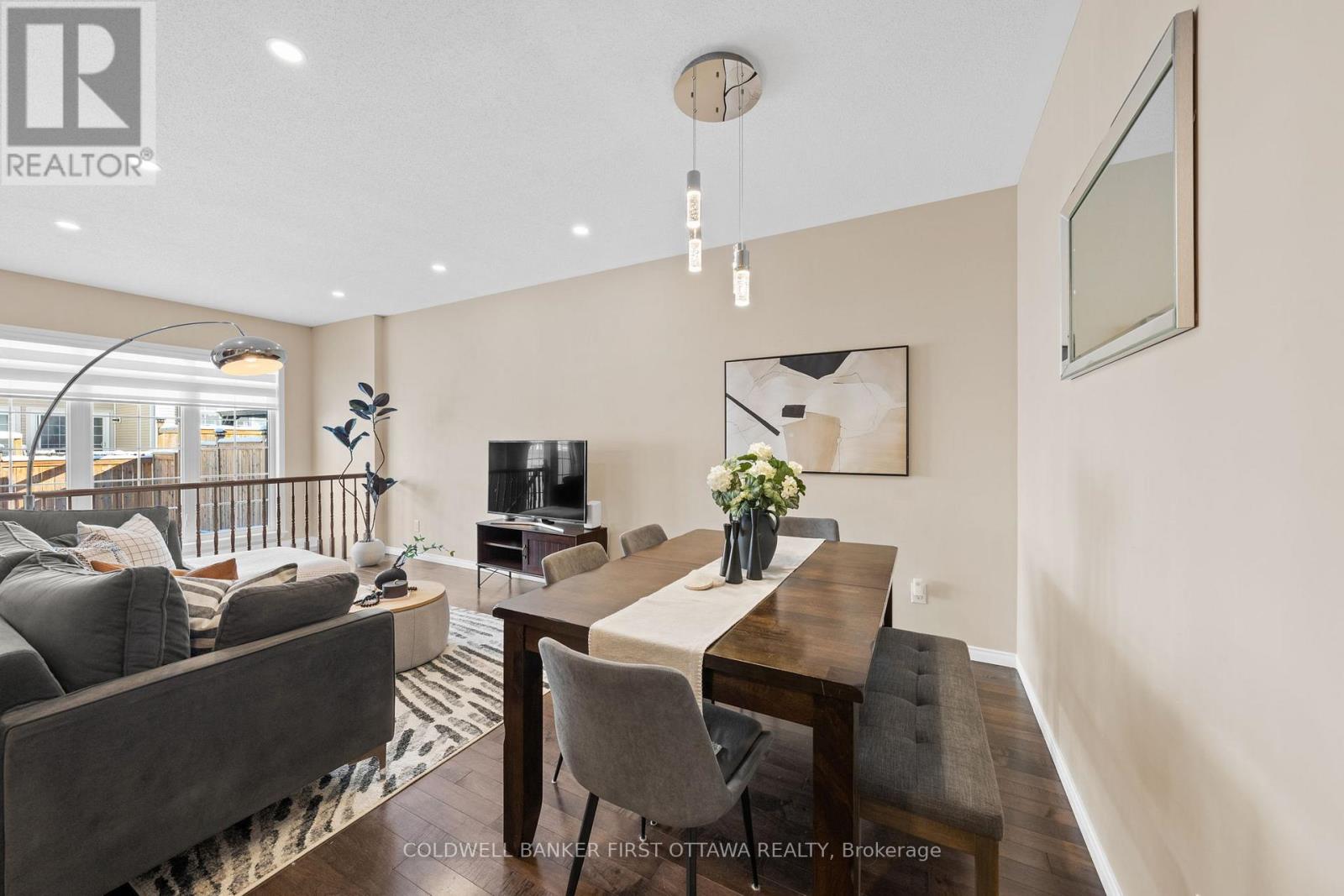 575 Ashbourne Crescent, Ottawa, Ontario  K2J 0P5 - Photo 4 - X12755858