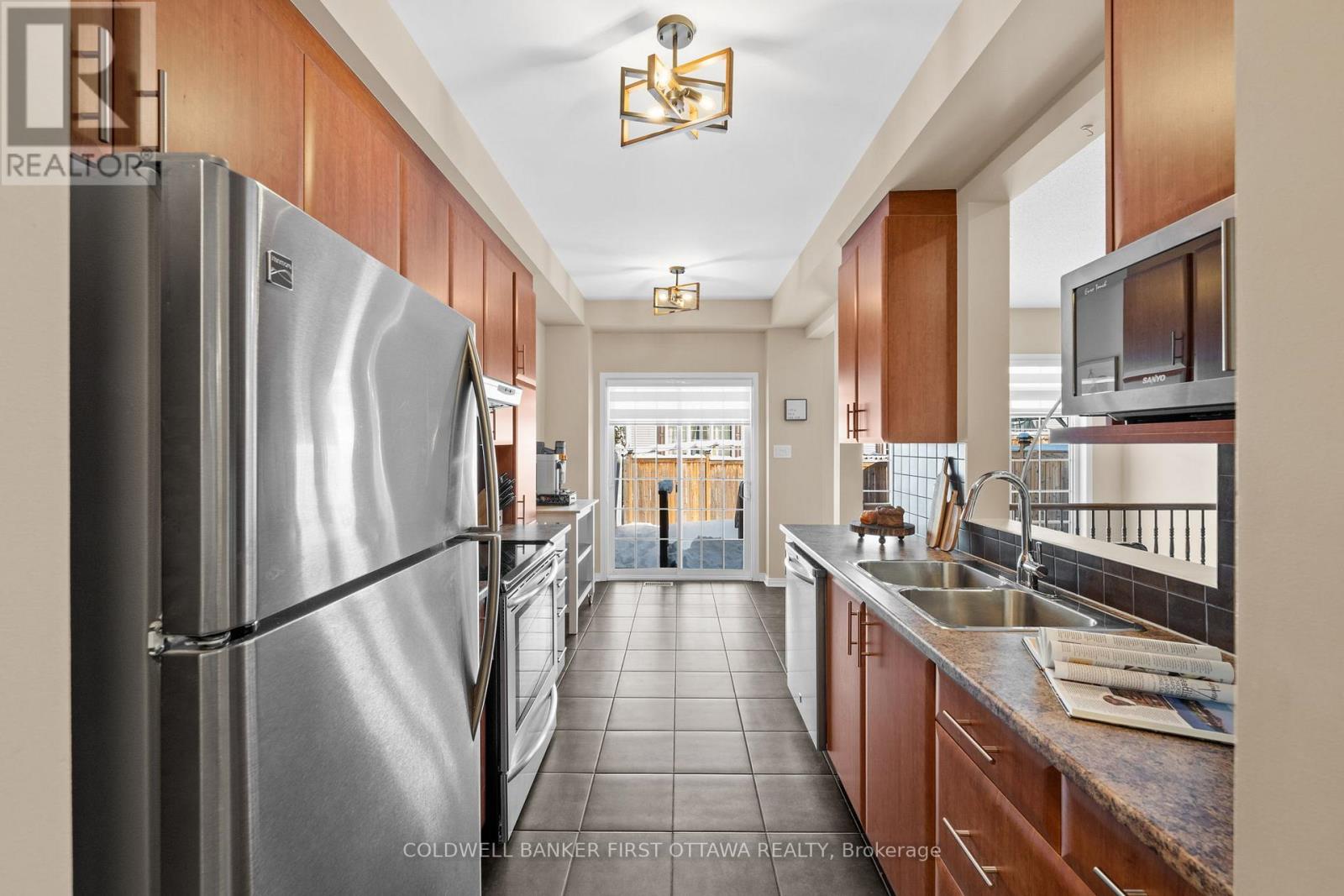 575 Ashbourne Crescent, Ottawa, Ontario  K2J 0P5 - Photo 8 - X12755858