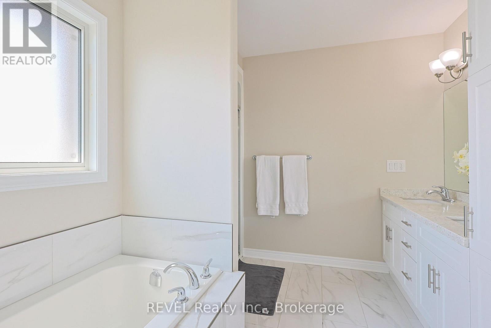 13 Cinnamon Street, Thorold, Ontario  L2V 0B6 - Photo 24 - X12755862