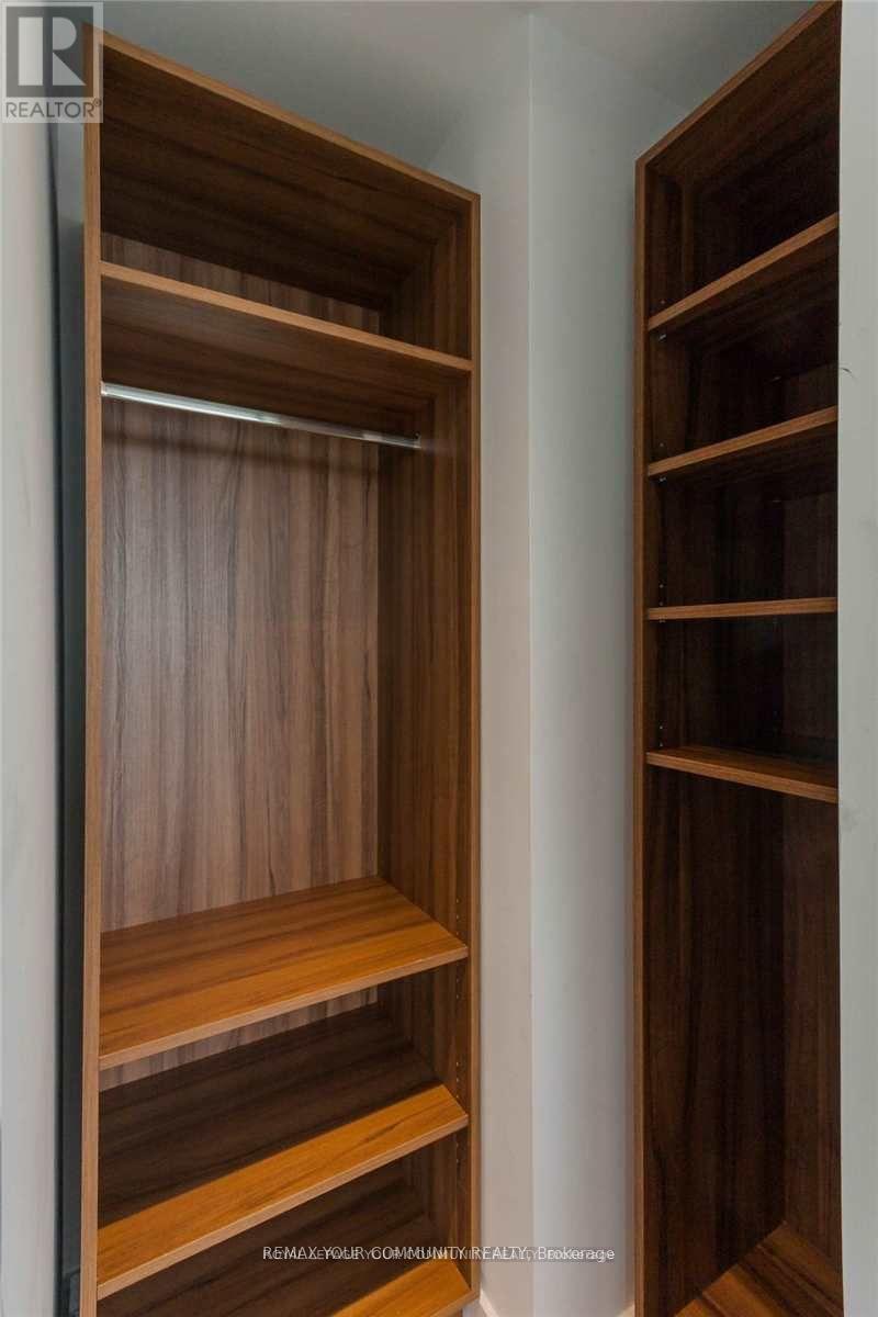 2510 - 488 University Avenue, Toronto, Ontario  M5G 0C1 - Photo 13 - C12755876