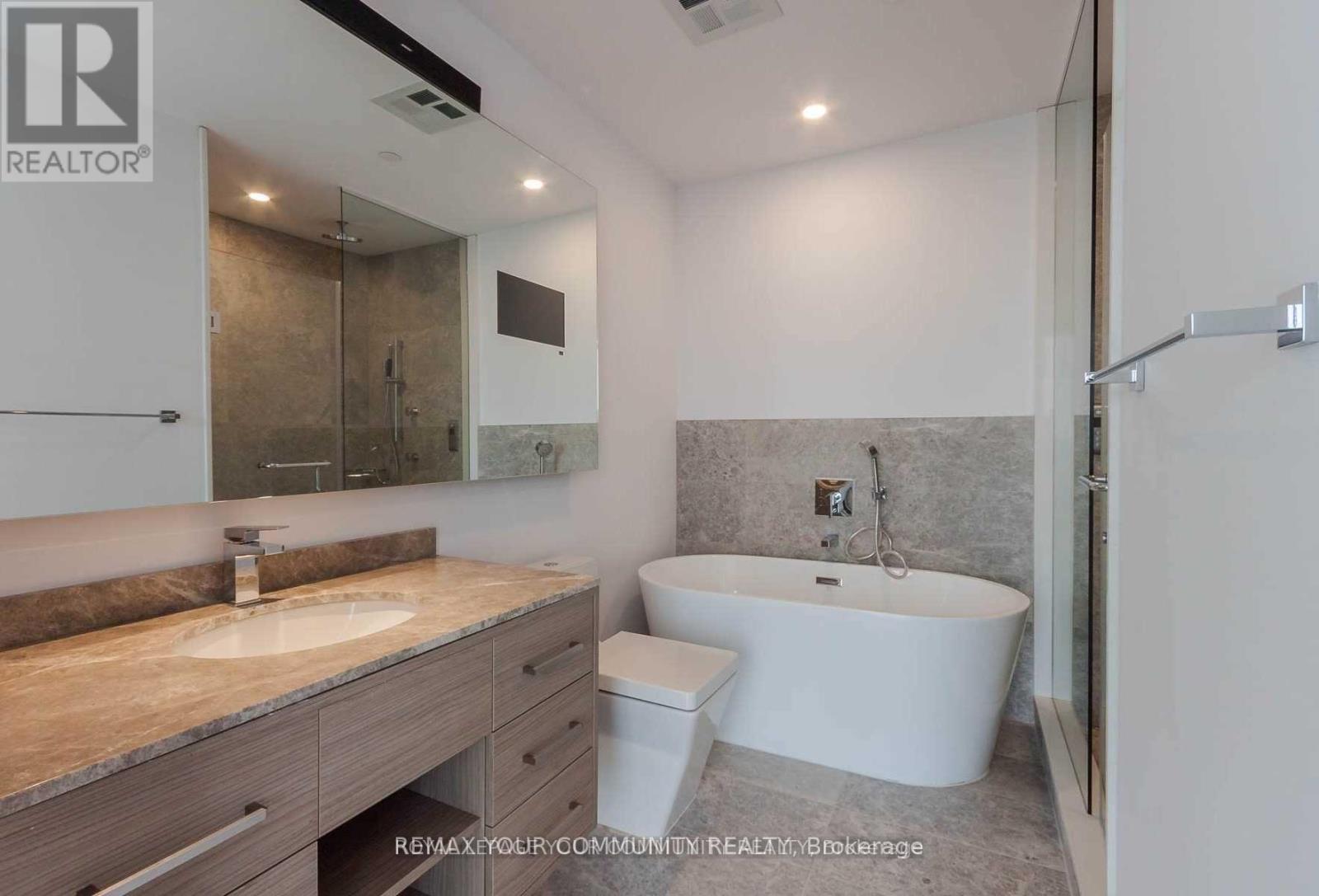 2510 - 488 University Avenue, Toronto, Ontario  M5G 0C1 - Photo 15 - C12755876