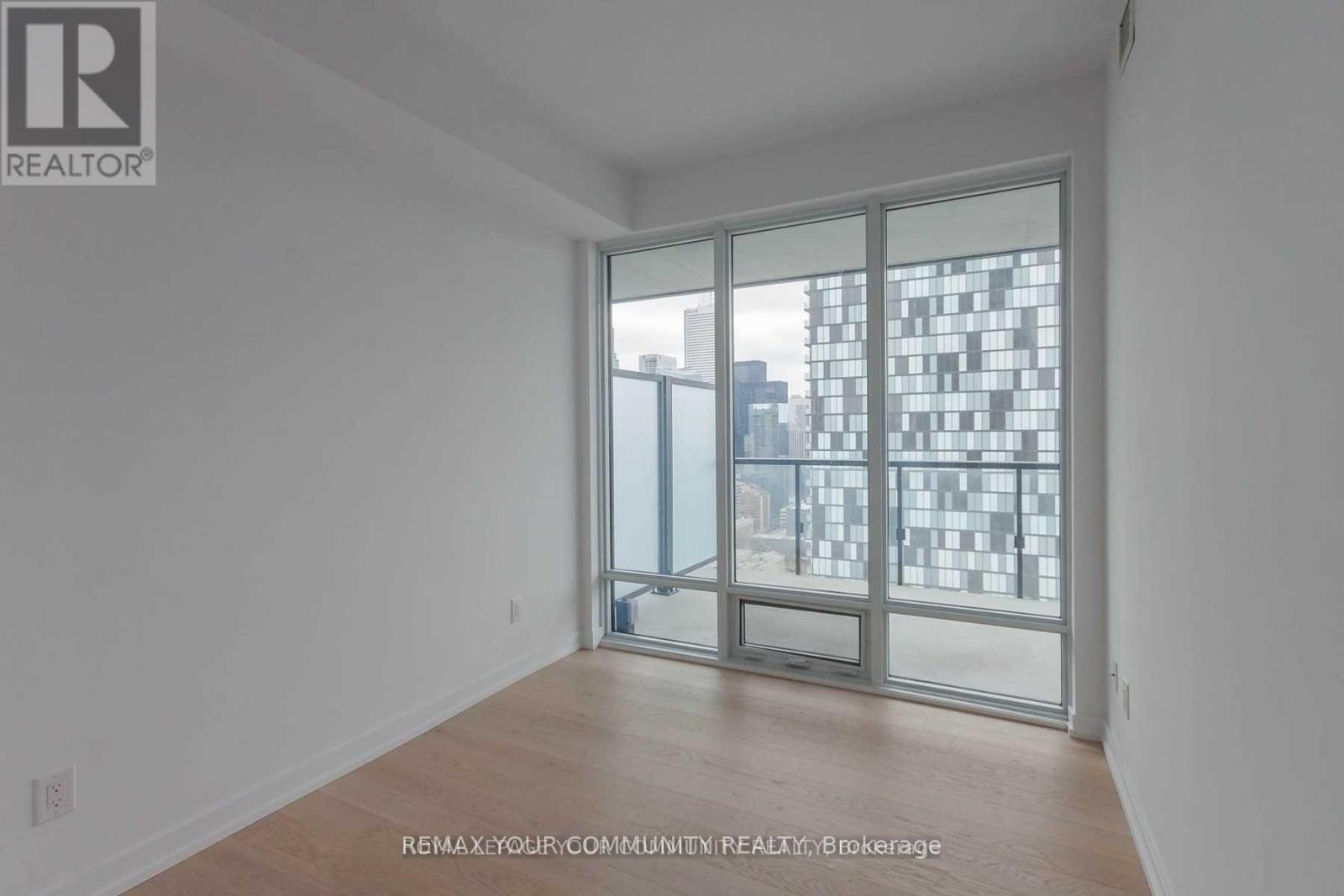 2510 - 488 University Avenue, Toronto, Ontario  M5G 0C1 - Photo 25 - C12755876