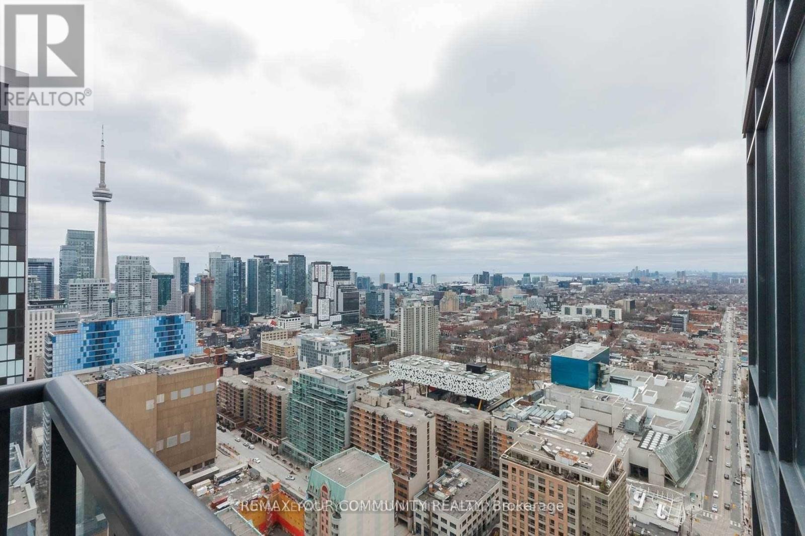 2510 - 488 University Avenue, Toronto, Ontario  M5G 0C1 - Photo 33 - C12755876