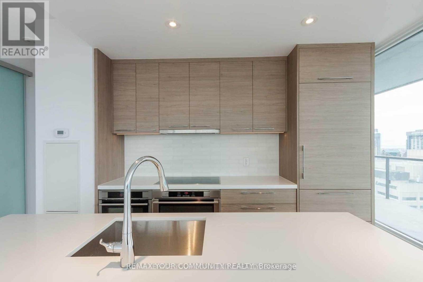 2510 - 488 University Avenue, Toronto, Ontario  M5G 0C1 - Photo 7 - C12755876