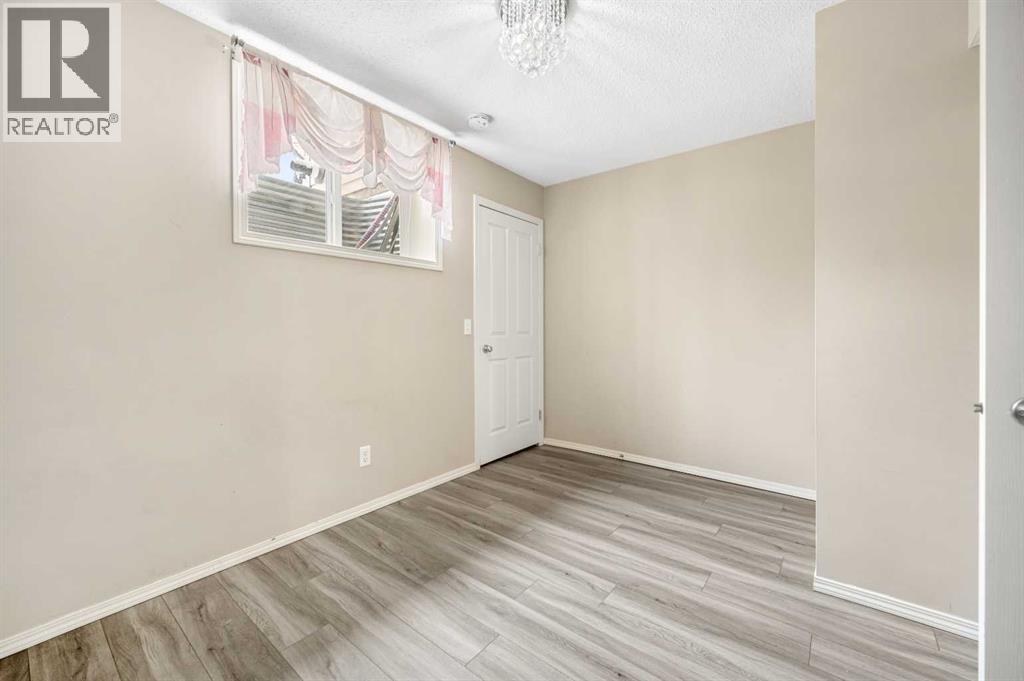 312 Saddlebrook Point Ne, Calgary, Alberta  T3H 3C7 - Photo 15 - A2237426