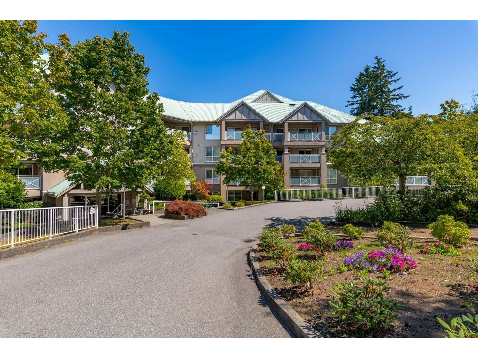 210 15150 29a Avenue, Surrey, British Columbia  V4P 3B1 - Photo 32 - R3069482