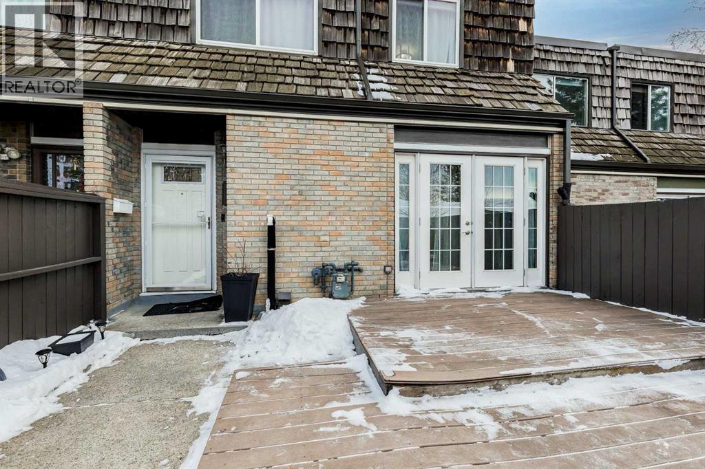 64, 210 86 Avenue, Calgary, Alberta  T2H 1N6 - Photo 3 - A2276575