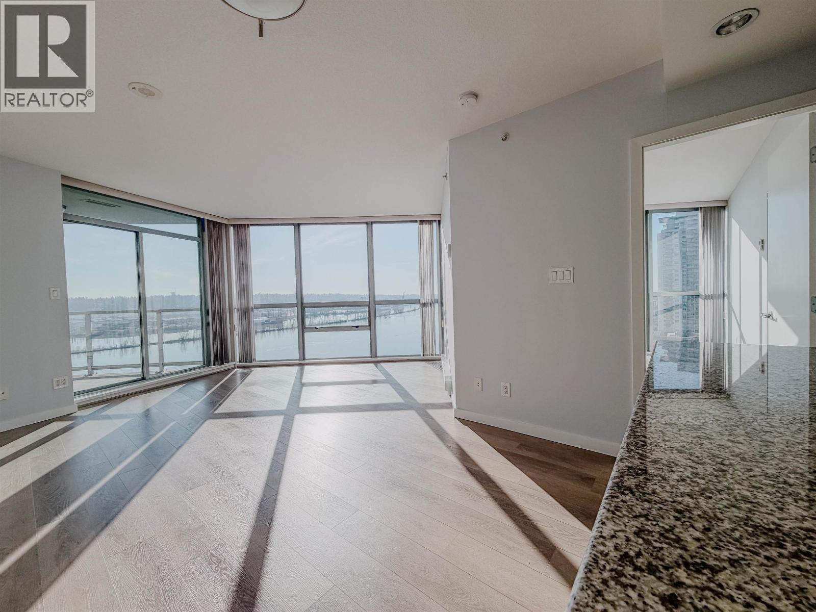 1809 14 Begbie Street, New Westminster, British Columbia  V3M 0C4 - Photo 3 - R3086336