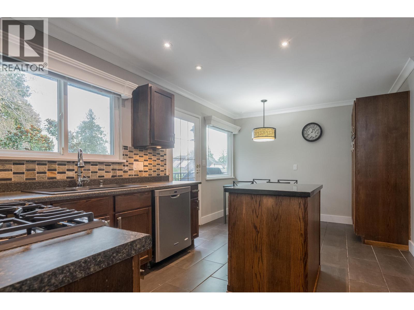 286 Robson Place, Delta, British Columbia  V4M 3P4 - Photo 7 - R3086345