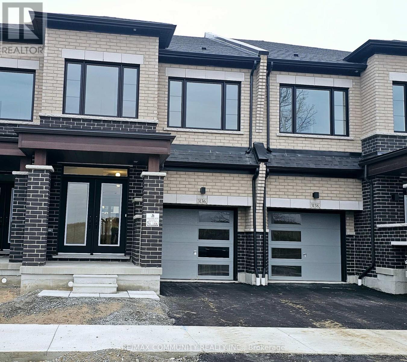 3136 Sideline 16, Pickering, Ontario  L1Y 0B4 - Photo 2 - E12755874
