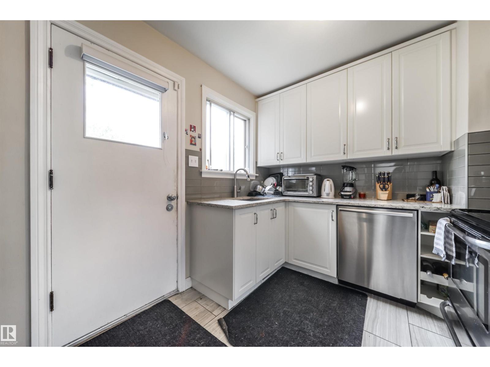 7910 75 St Nw, Edmonton, Alberta  T6C 2G5 - Photo 9 - E4461266