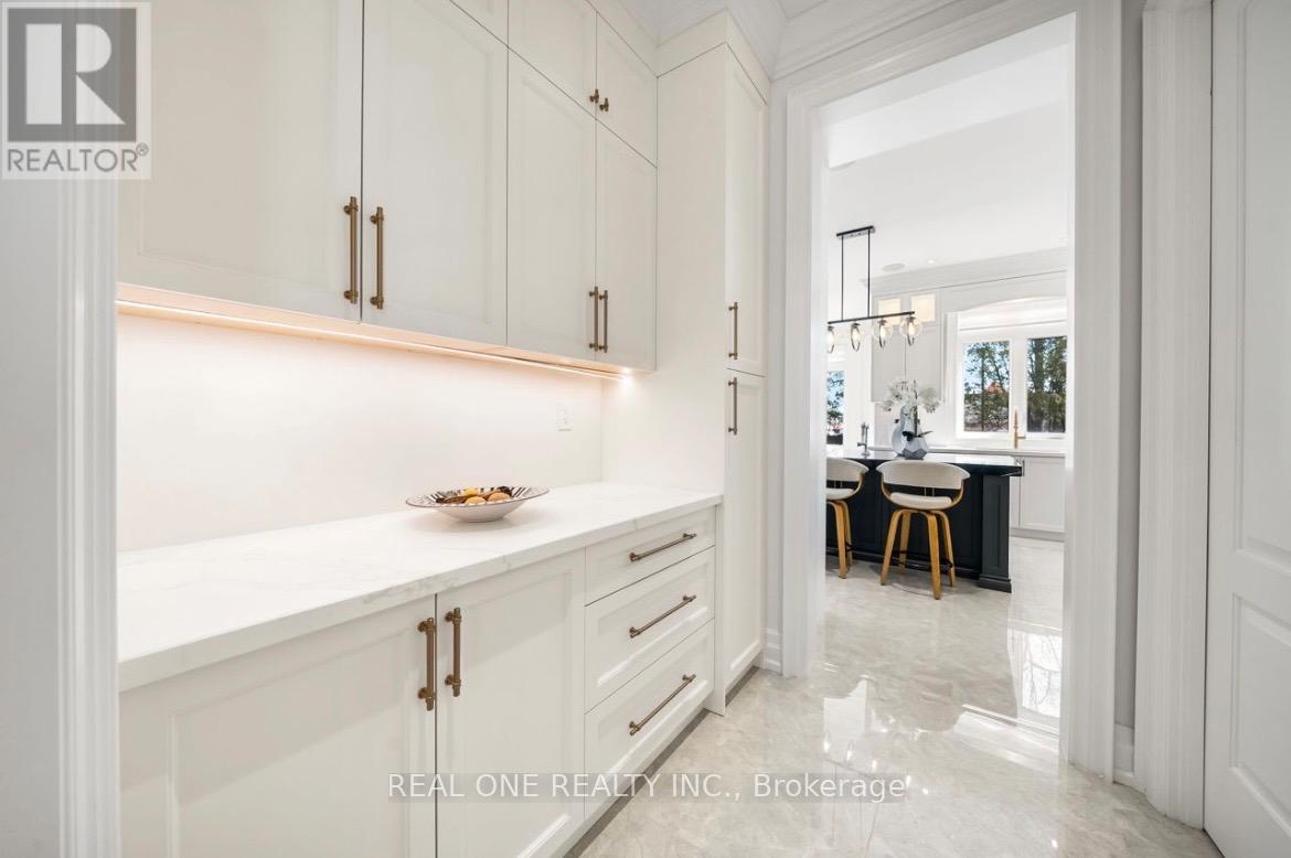 46 Hughson Drive, Markham, Ontario  L3R 2T8 - Photo 17 - N12755870