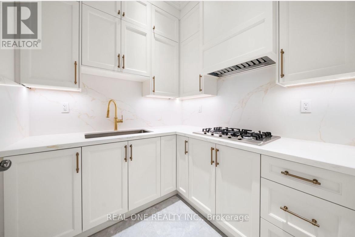 46 Hughson Drive, Markham, Ontario  L3R 2T8 - Photo 19 - N12755870