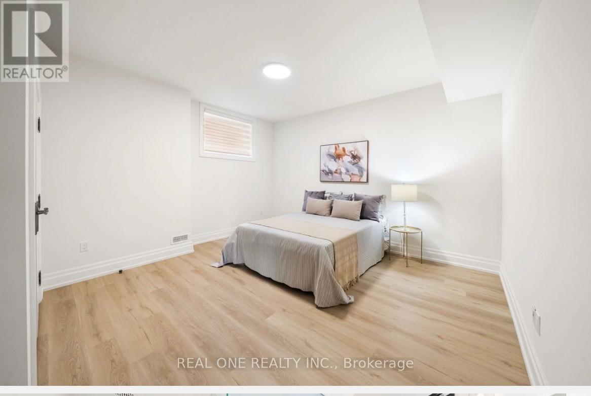 46 Hughson Drive, Markham, Ontario  L3R 2T8 - Photo 32 - N12755870