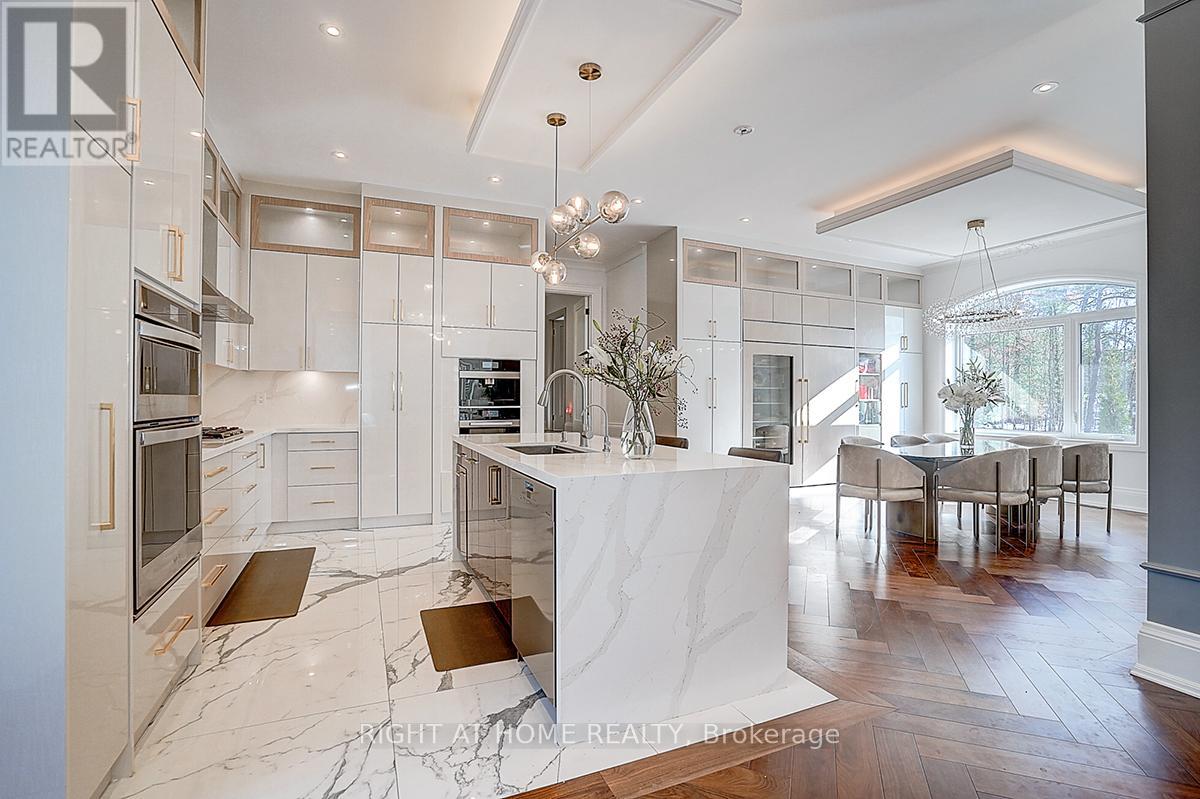 45 Loggers Trail, Whitchurch-Stouffville, Ontario  L4A 2L6 - Photo 10 - N12755896