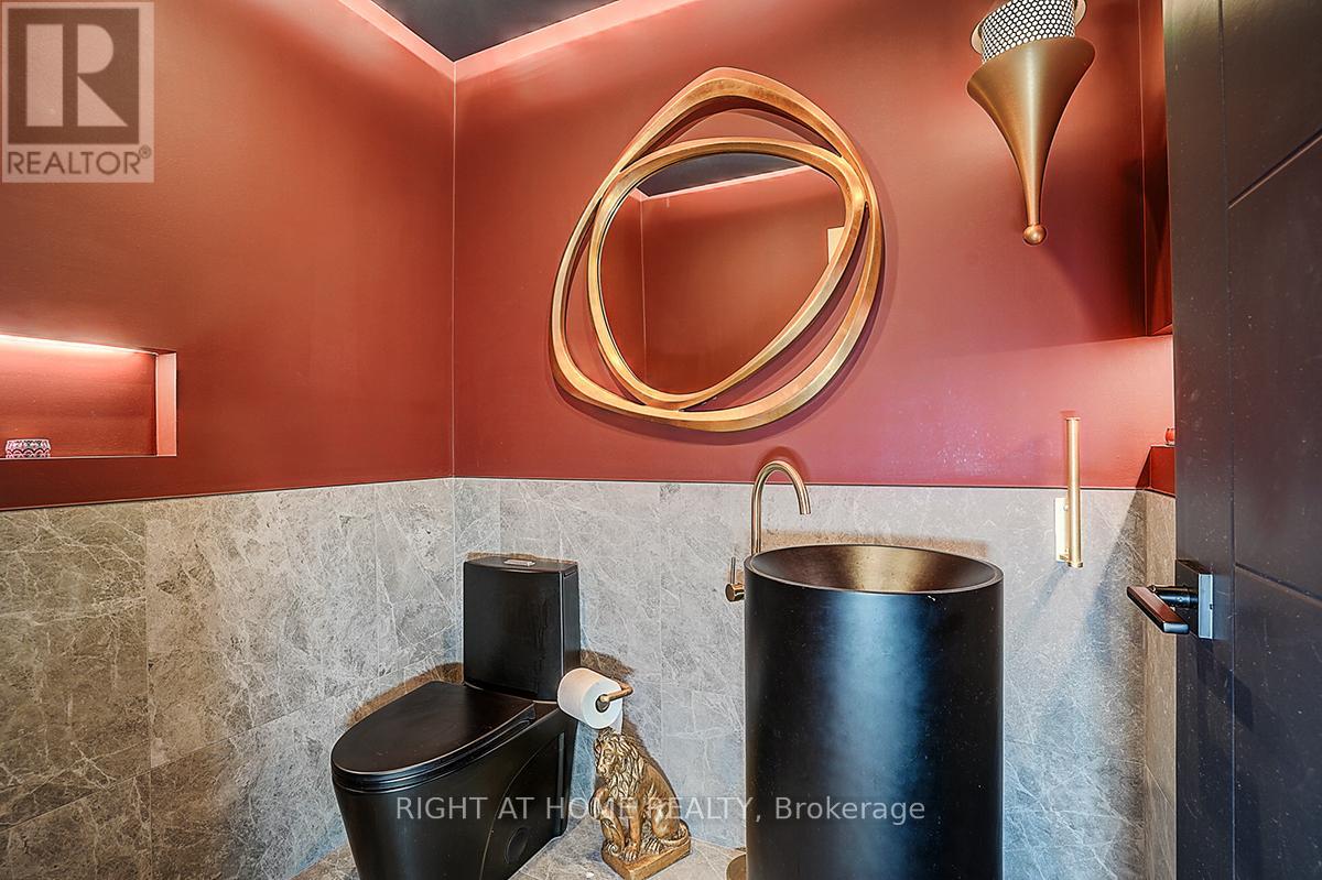 45 Loggers Trail, Whitchurch-Stouffville, Ontario  L4A 2L6 - Photo 38 - N12755896