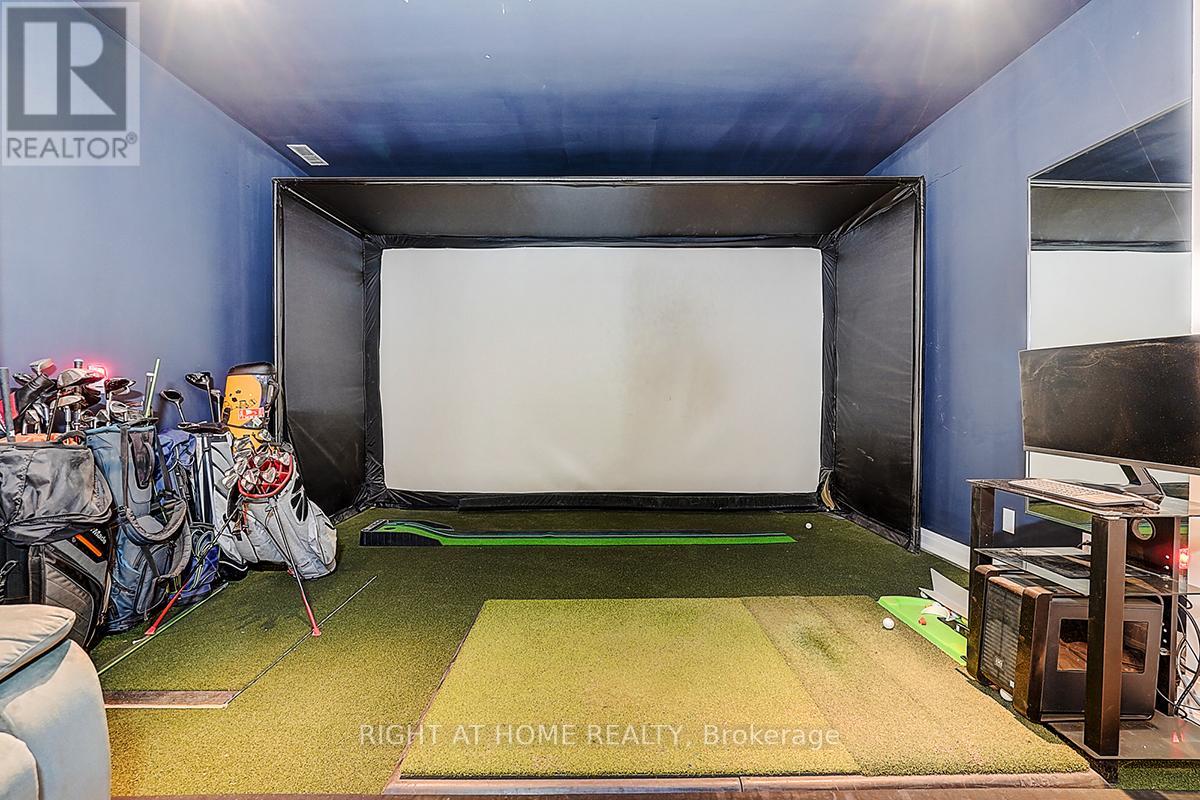 45 Loggers Trail, Whitchurch-Stouffville, Ontario  L4A 2L6 - Photo 39 - N12755896