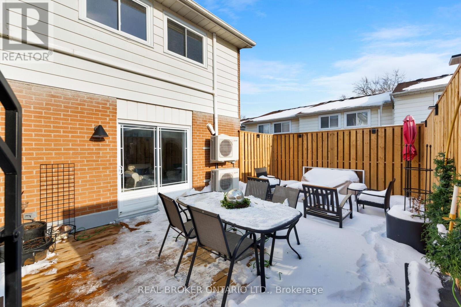 23 - 61 Sarah Lane, Oakville, Ontario  L6L 3V2 - Photo 10 - W12755866