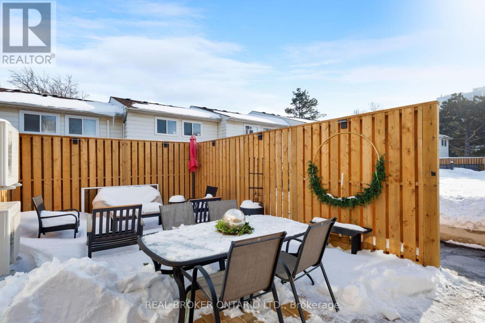 23 - 61 Sarah Lane, Oakville, Ontario  L6L 3V2 - Photo 12 - W12755866