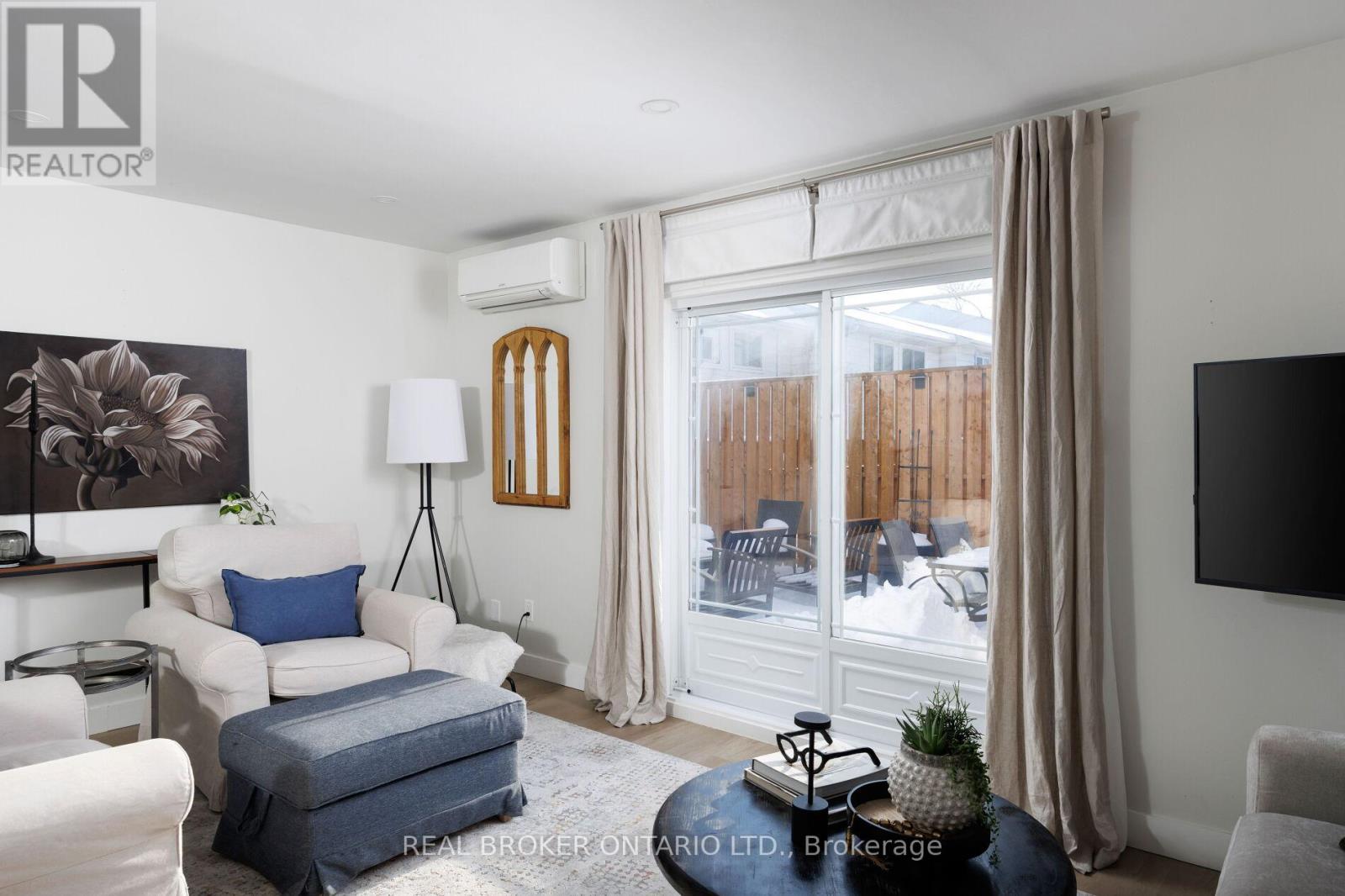 23 - 61 Sarah Lane, Oakville, Ontario  L6L 3V2 - Photo 7 - W12755866