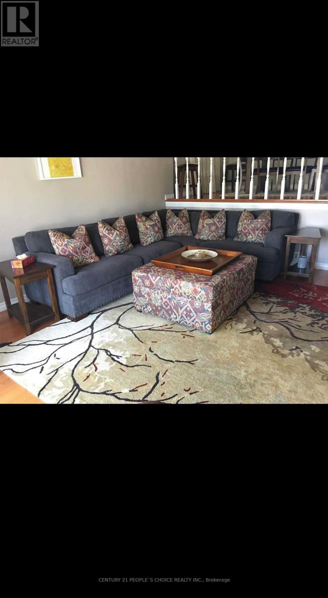 88 Mansfield Street, Brampton (Central Park), Ontario  L6S 2Y6 - Photo 10 - W12755914