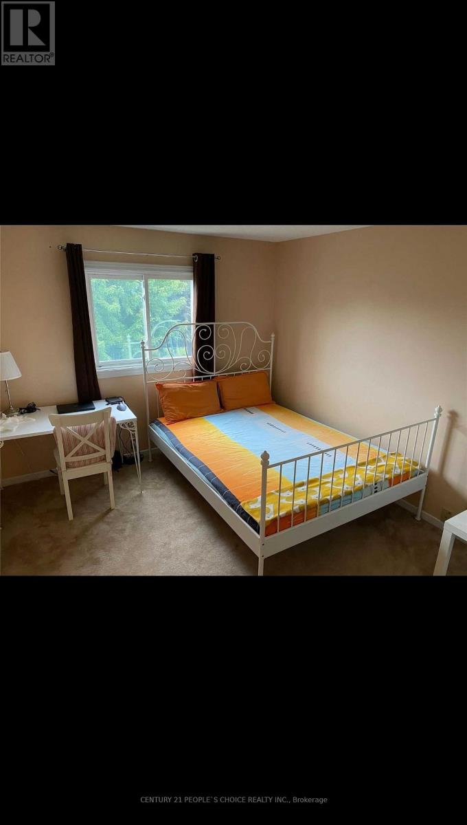 88 Mansfield Street, Brampton (Central Park), Ontario  L6S 2Y6 - Photo 13 - W12755914