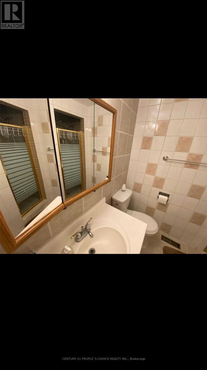 88 Mansfield Street, Brampton (Central Park), Ontario  L6S 2Y6 - Photo 16 - W12755914