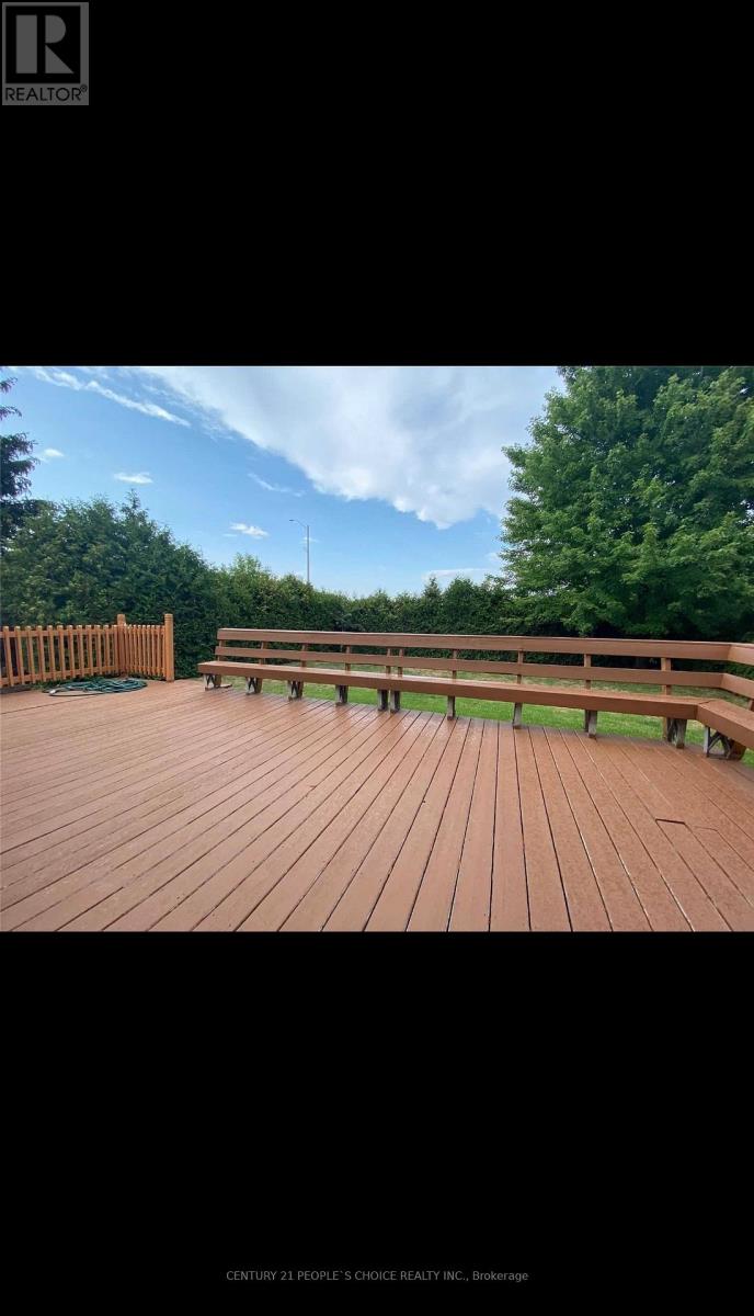 88 Mansfield Street, Brampton (Central Park), Ontario  L6S 2Y6 - Photo 18 - W12755914