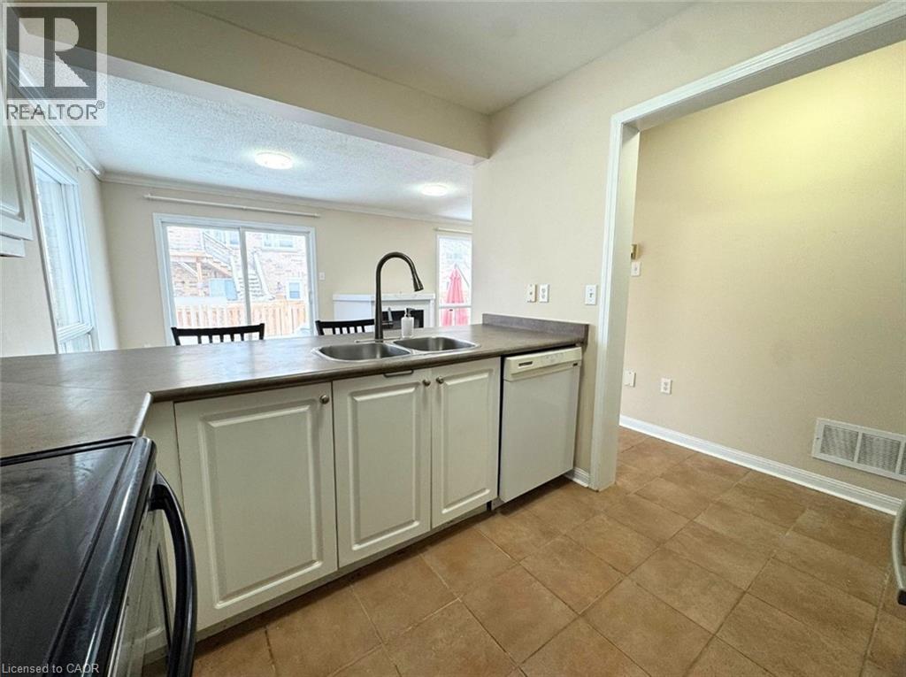 2218 Shadetree Avenue, Burlington, Ontario  L7L 6L4 - Photo 8 - 40802671