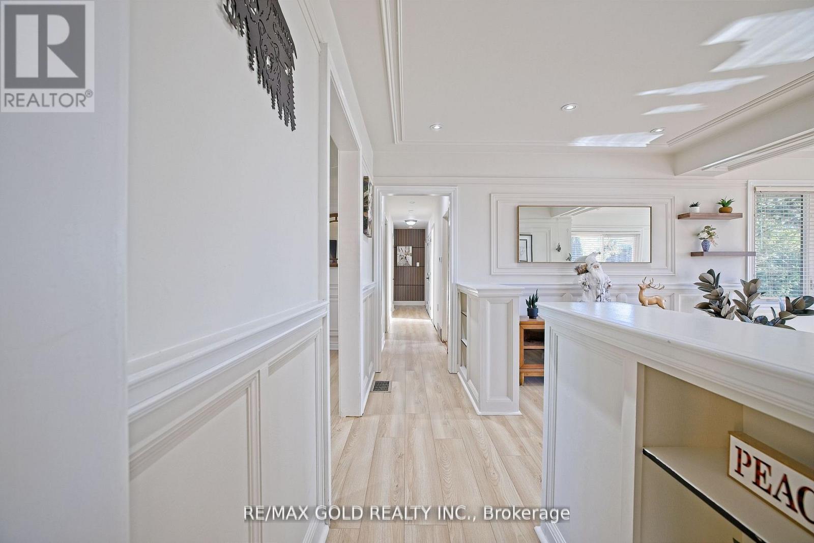 32 Oriole Avenue, Hamilton (Stoney Creek Industrial), Ontario  L8E 5E4 - Photo 11 - X12755912