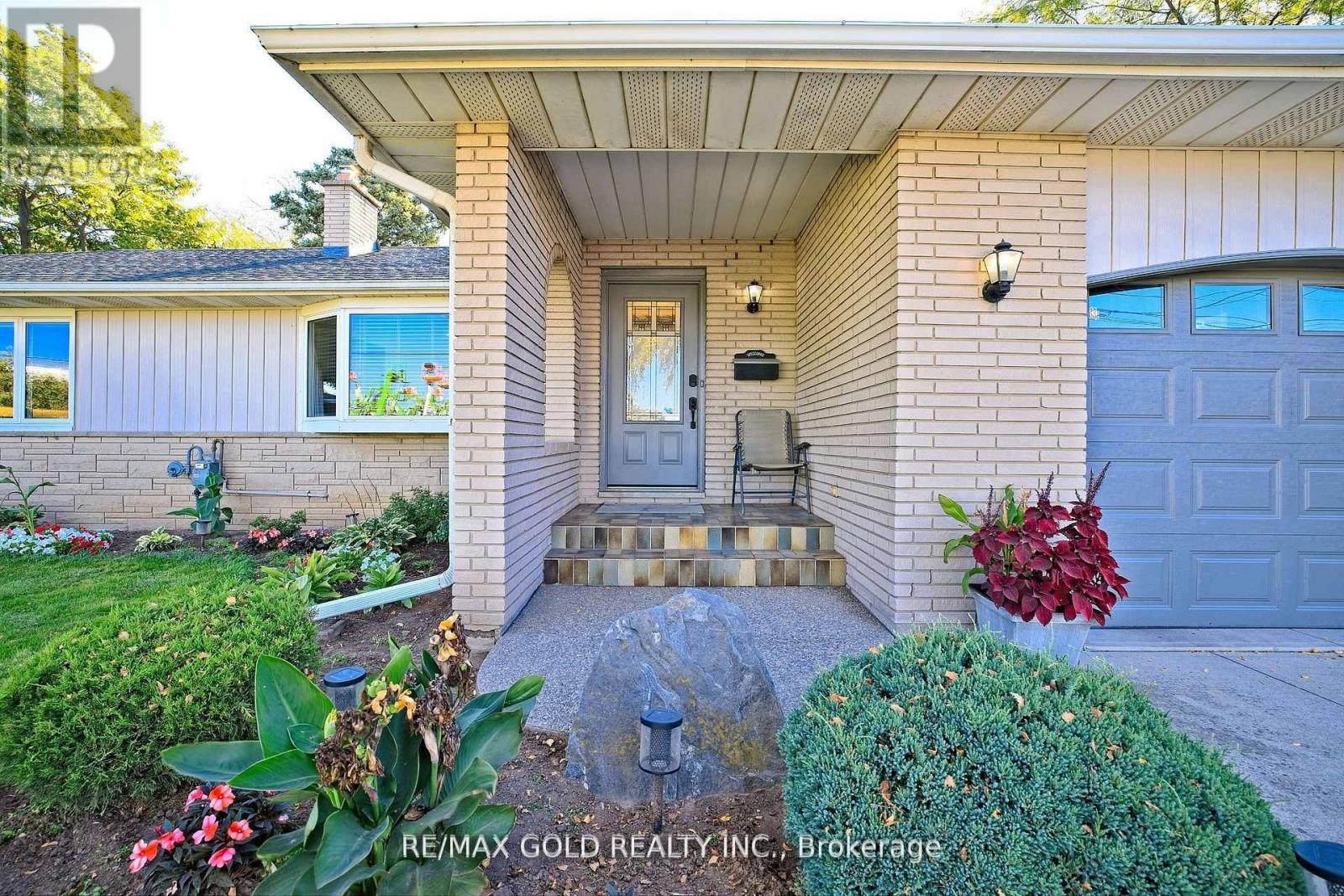 32 Oriole Avenue, Hamilton (Stoney Creek Industrial), Ontario  L8E 5E4 - Photo 42 - X12755912