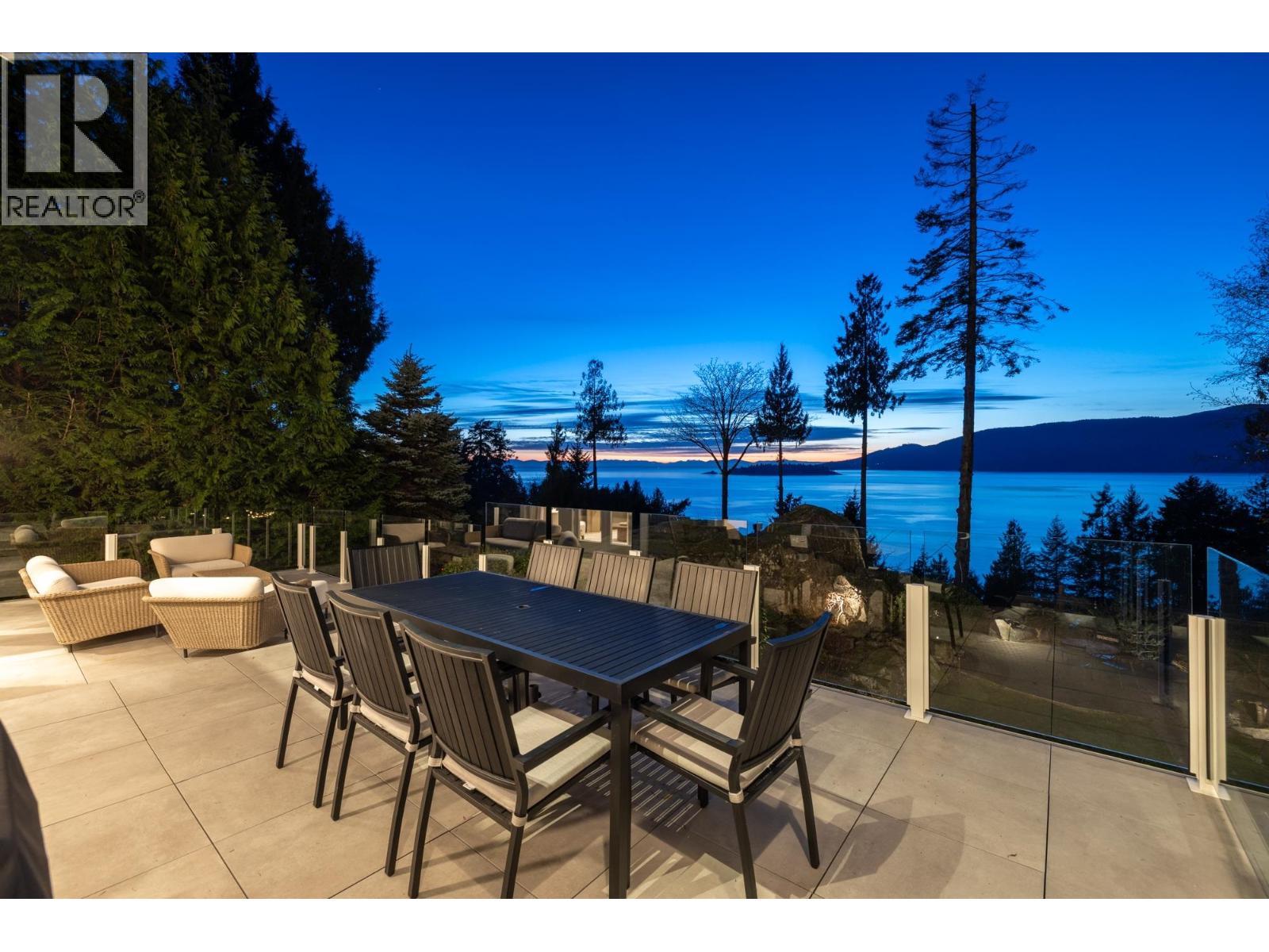 5450 Marine Drive, West Vancouver, British Columbia  V7W 2R2 - Photo 37 - R3086381