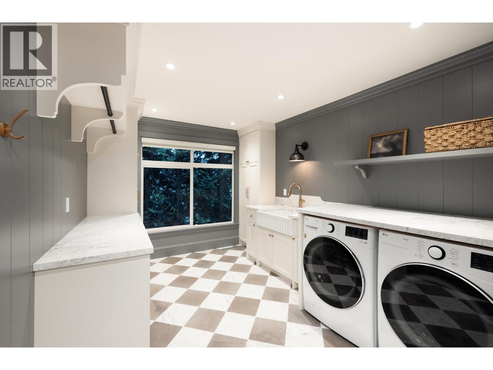 5450 Marine Drive, West Vancouver, British Columbia  V7W 2R2 - Photo 19 - R3086381