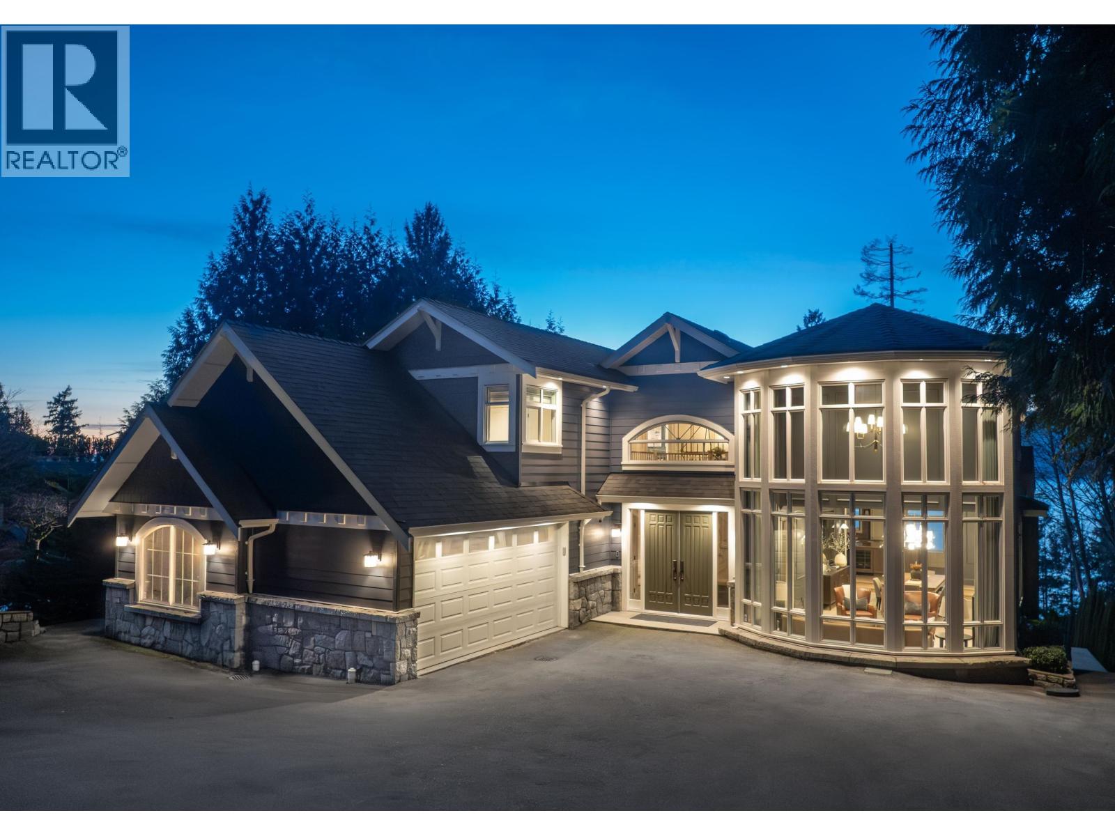 5450 Marine Drive, West Vancouver, British Columbia  V7W 2R2 - Photo 1 - R3086381