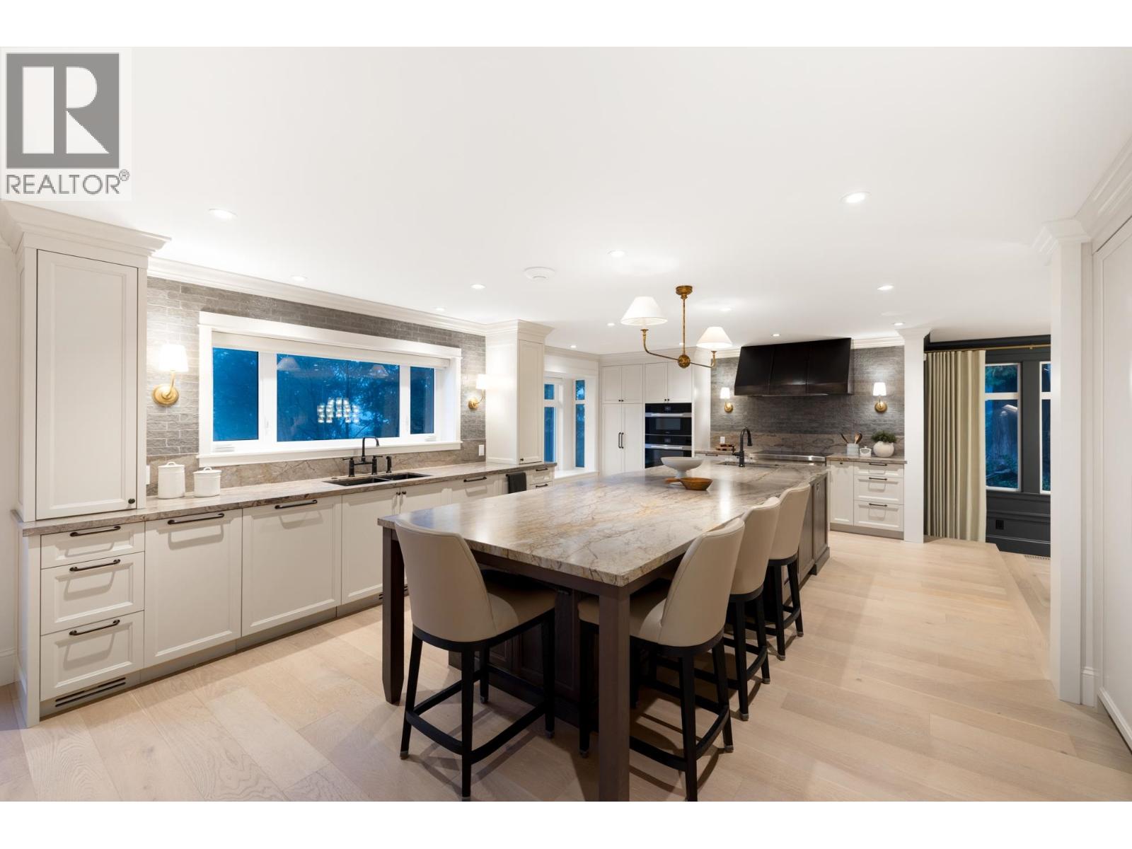 5450 Marine Drive, West Vancouver, British Columbia  V7W 2R2 - Photo 8 - R3086381