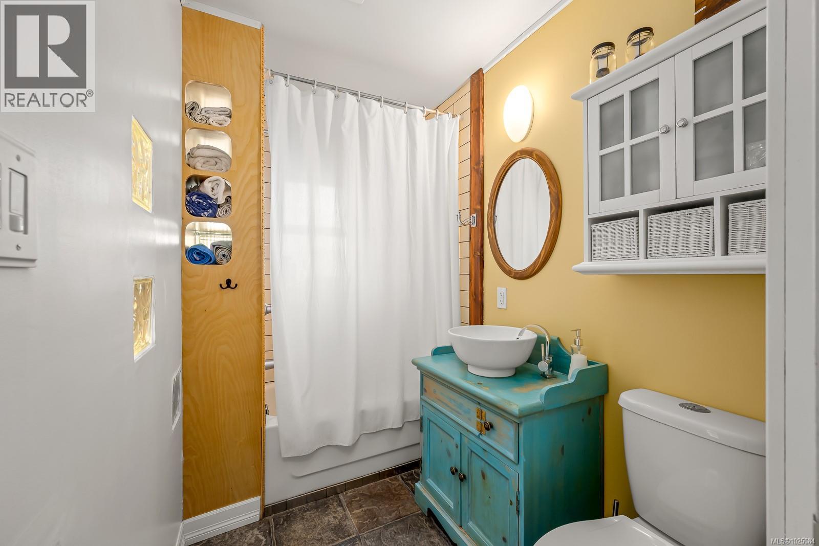 951 Dogwood St, Campbell River, British Columbia  V9W 2Z2 - Photo 33 - 1025084