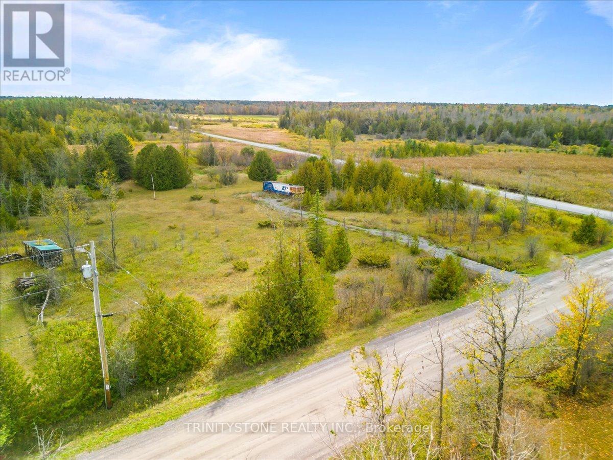 1754 Kilmaurs Side Road, Ottawa, Ontario  K0A 3M0 - Photo 11 - X12755954
