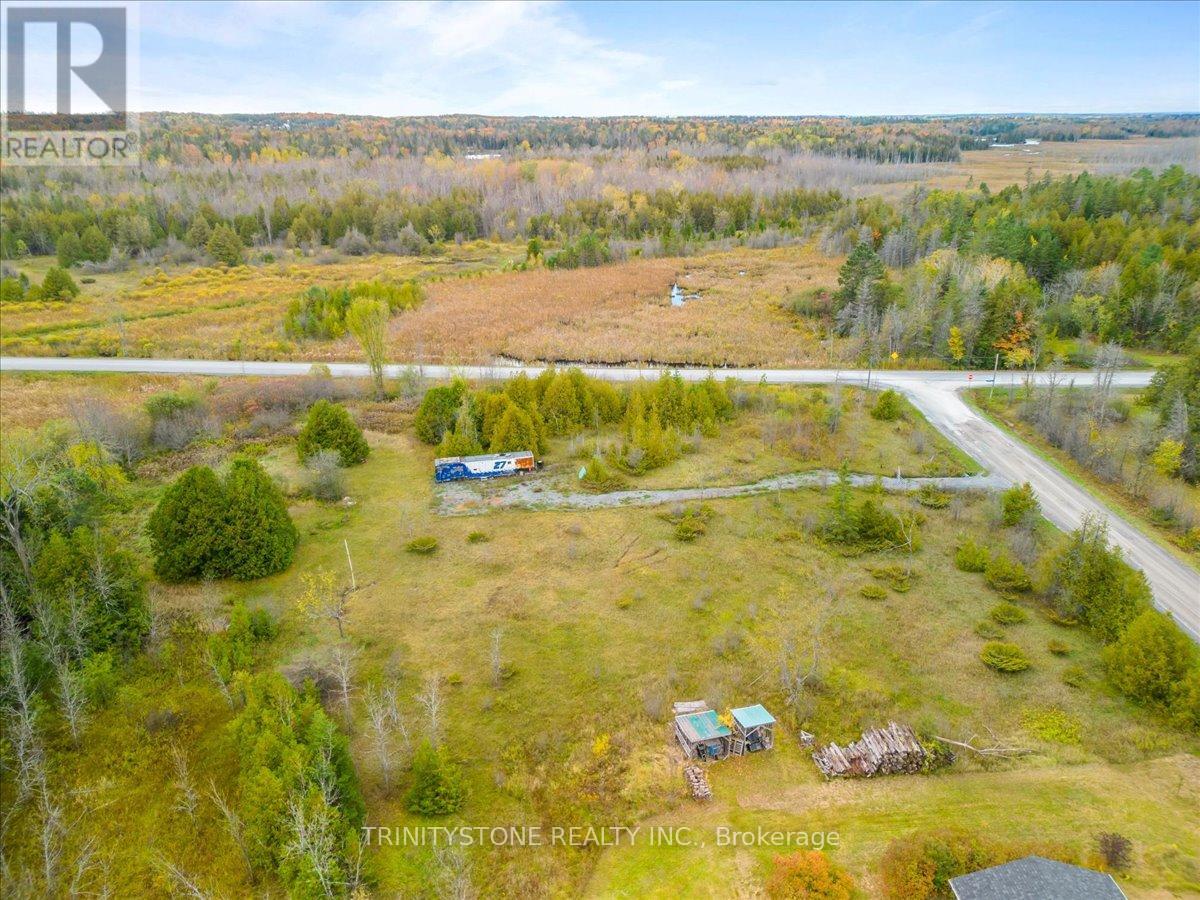 1754 Kilmaurs Side Road, Ottawa, Ontario  K0A 3M0 - Photo 13 - X12755954