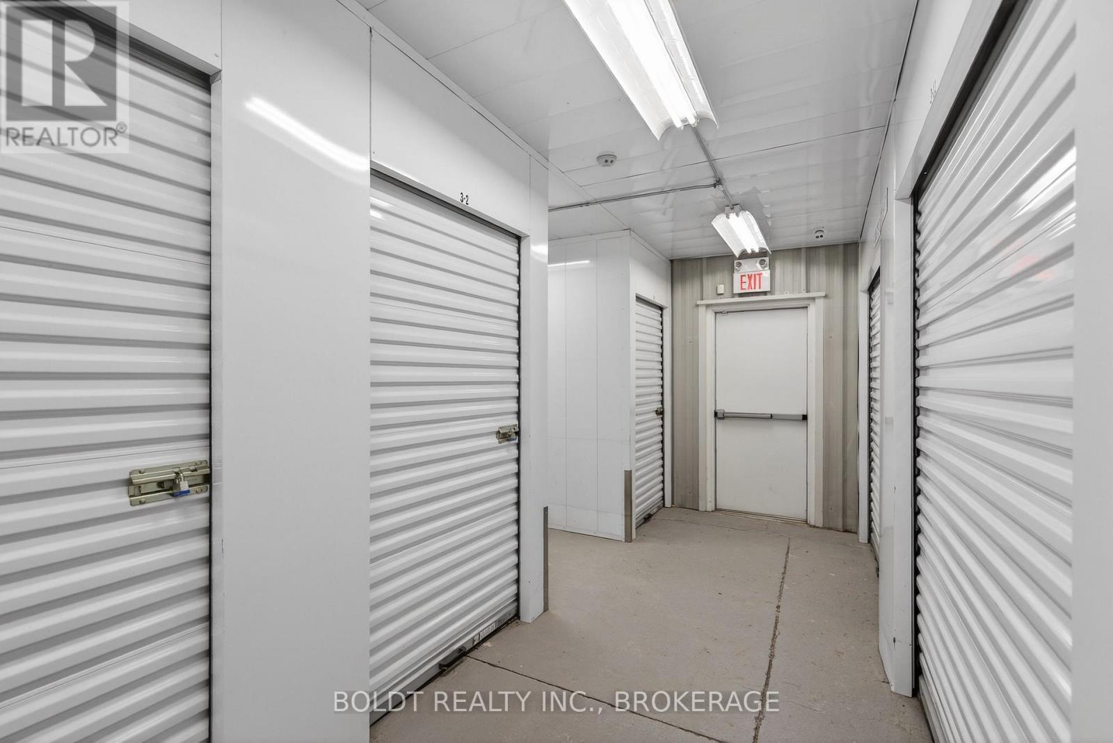 80 Federal Road, Welland, Ontario  L3B 3P2 - Photo 22 - X12755974