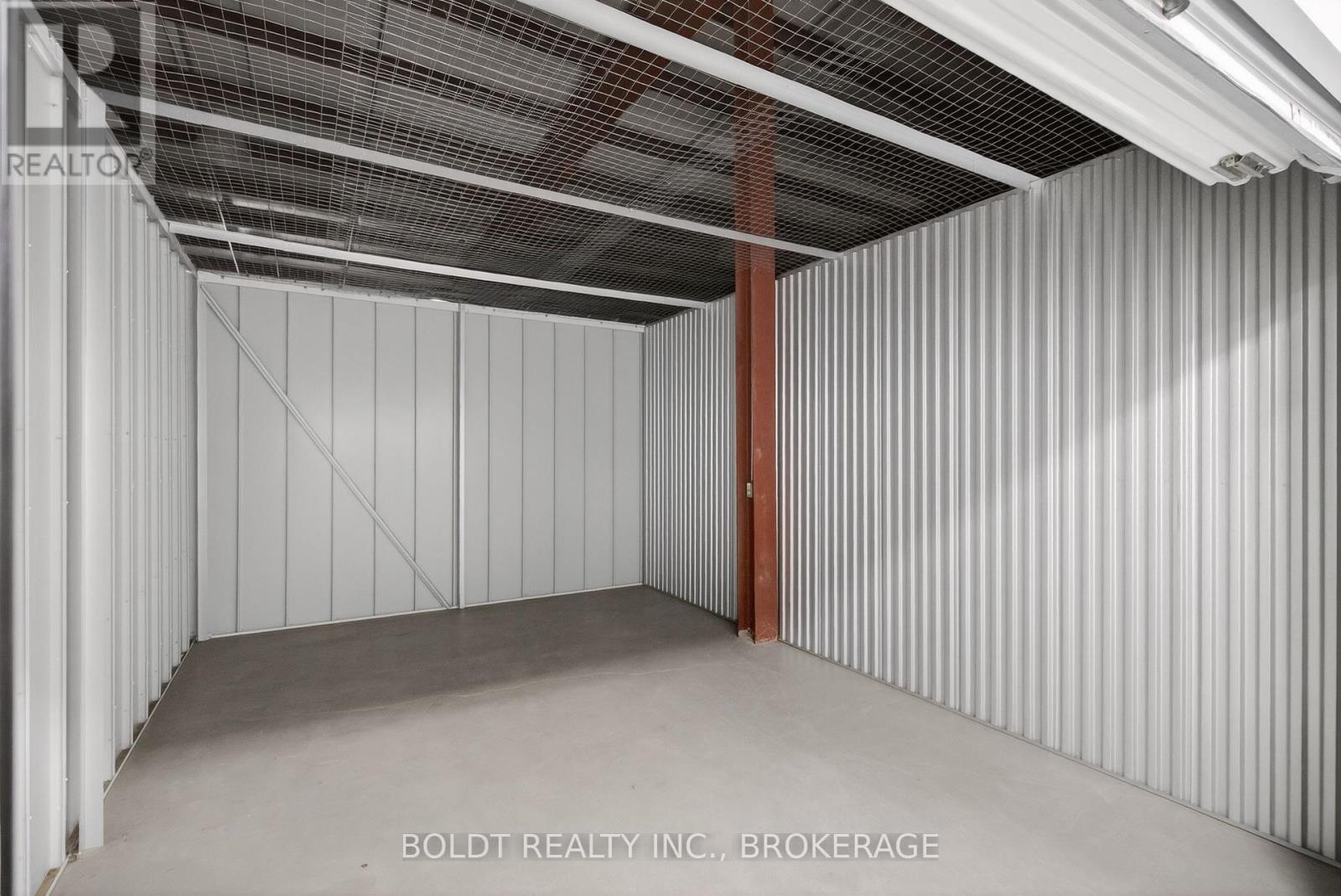 80 Federal Road, Welland, Ontario  L3B 3P2 - Photo 9 - X12755974