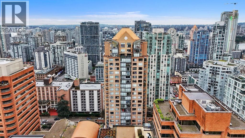 609 1189 Howe Street, Vancouver, British Columbia  V6Z 2X4 - Photo 1 - R3086395