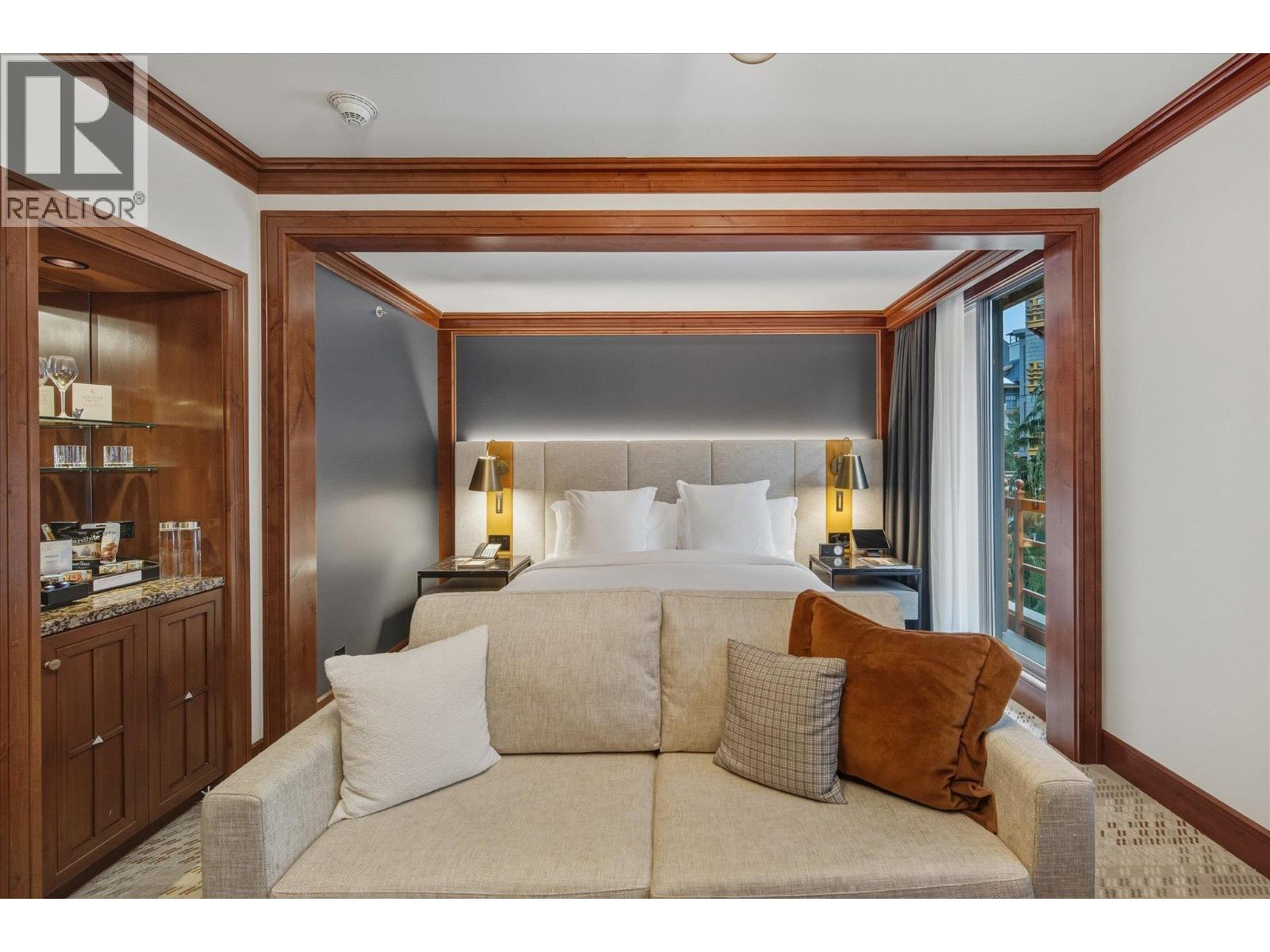 454 4591 Blackcomb Way, Whistler, British Columbia  V8E 0Y4 - Photo 5 - R3086403