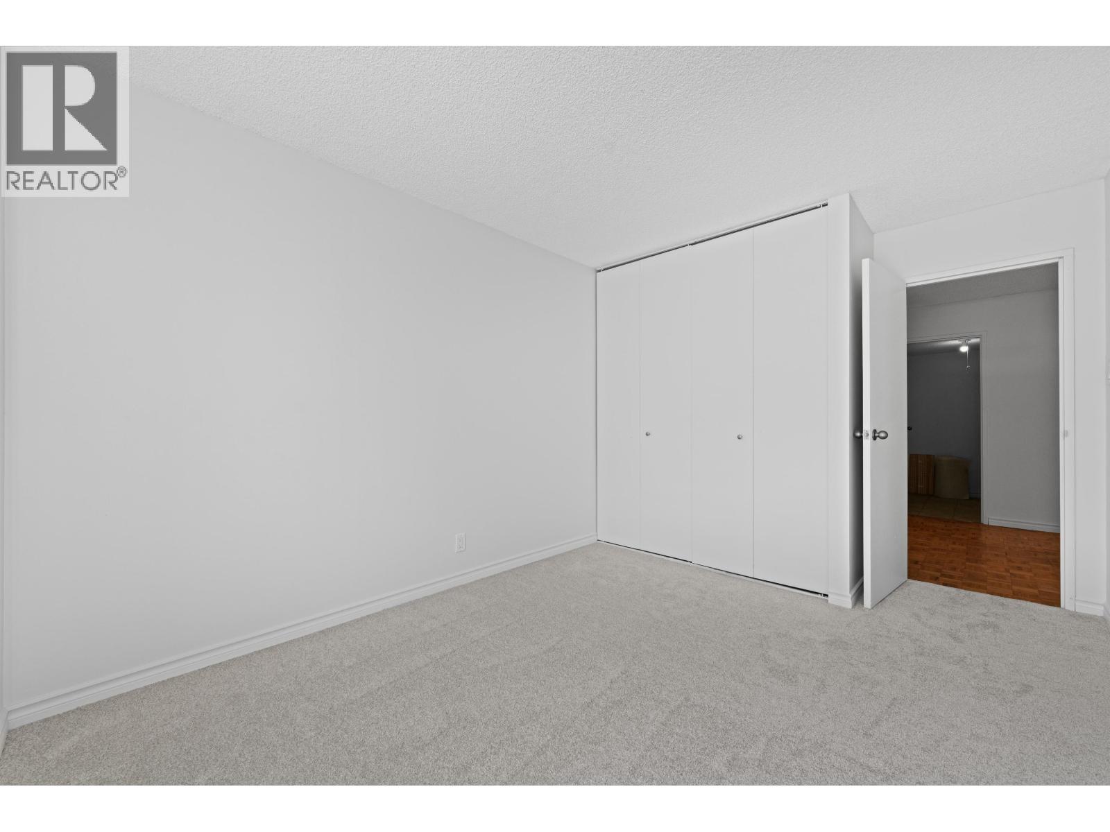 208 2024 Fullerton Avenue, North Vancouver, British Columbia  V7P 3G4 - Photo 21 - R3086426