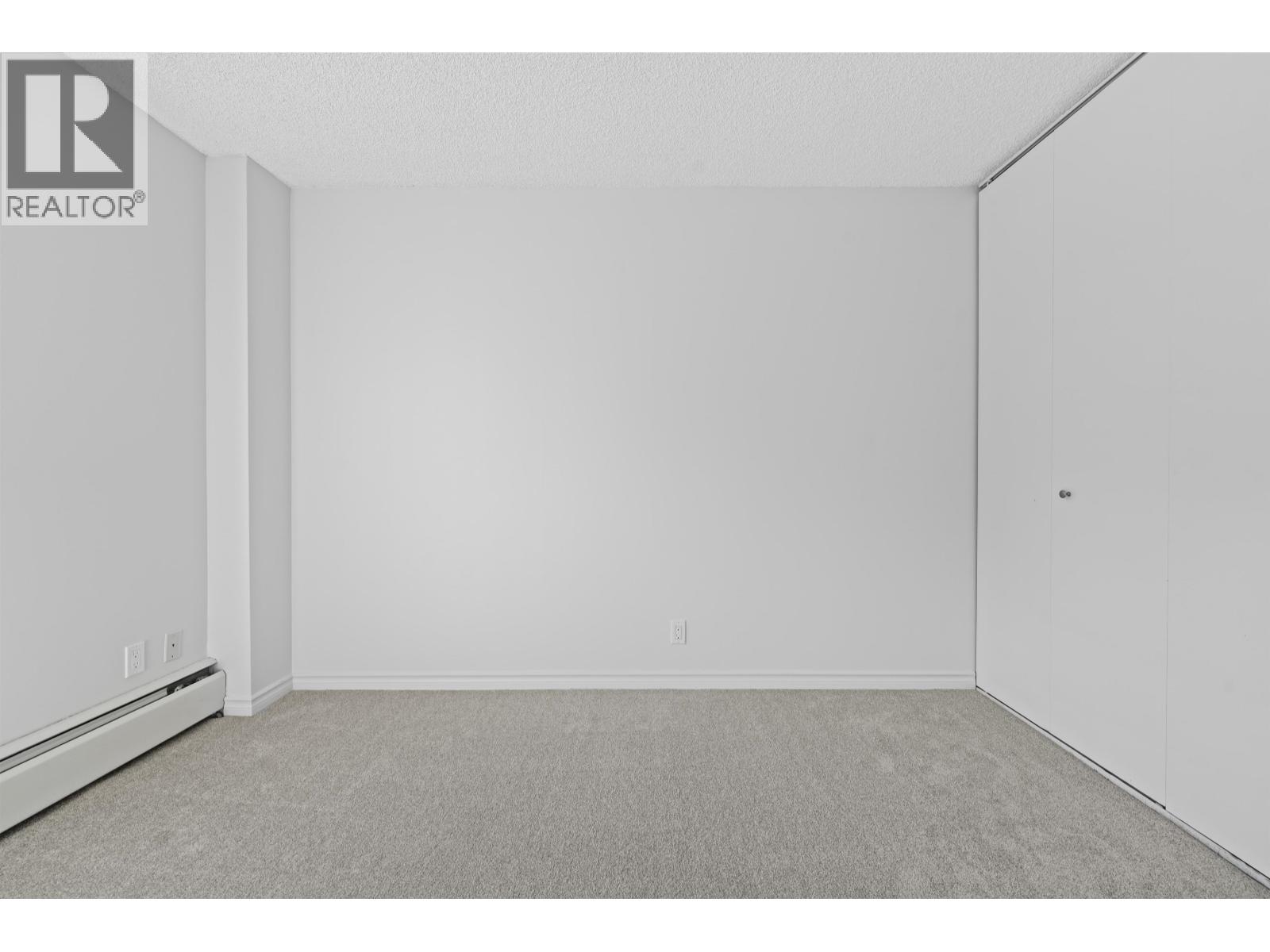 208 2024 Fullerton Avenue, North Vancouver, British Columbia  V7P 3G4 - Photo 22 - R3086426