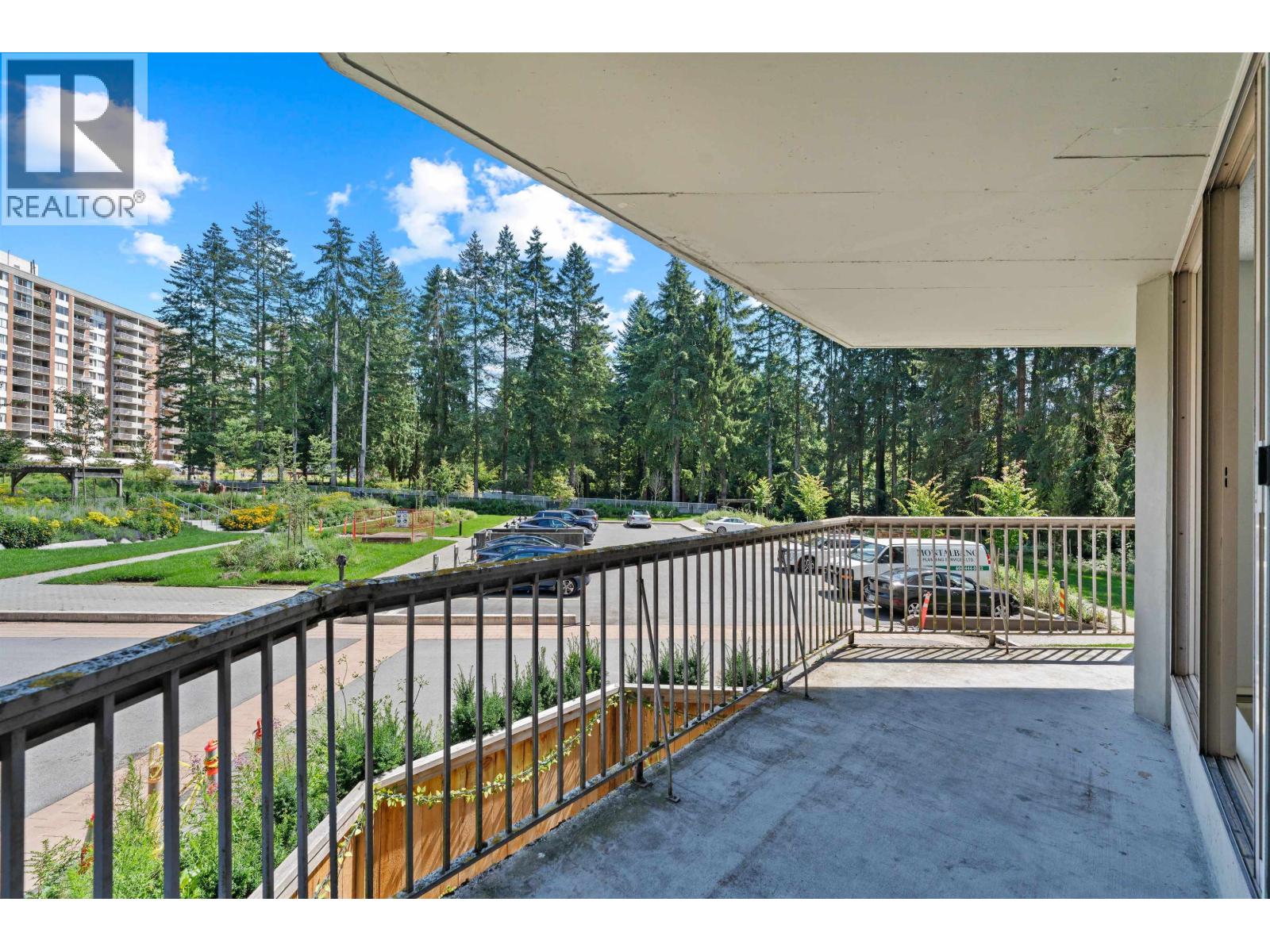 208 2024 Fullerton Avenue, North Vancouver, British Columbia  V7P 3G4 - Photo 31 - R3086426