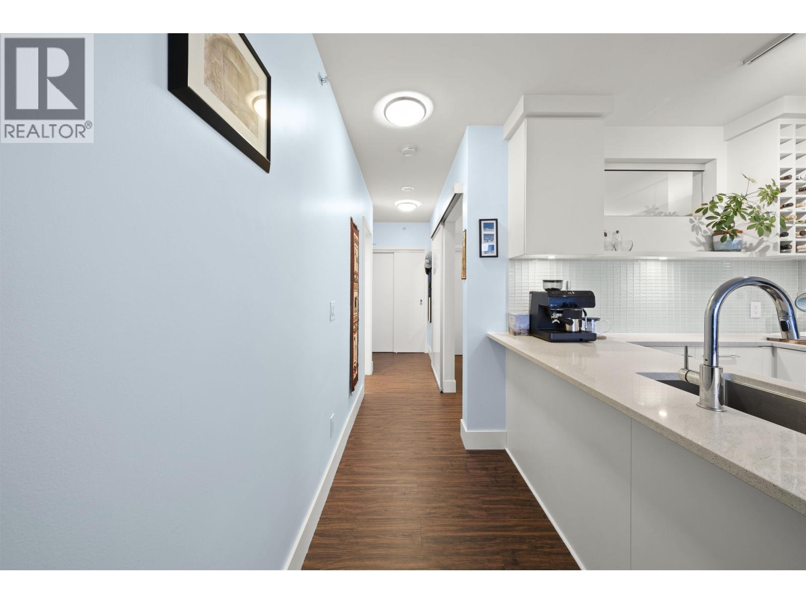 2005 668 Columbia Street, New Westminster, British Columbia  V3M 1A9 - Photo 11 - R3086431